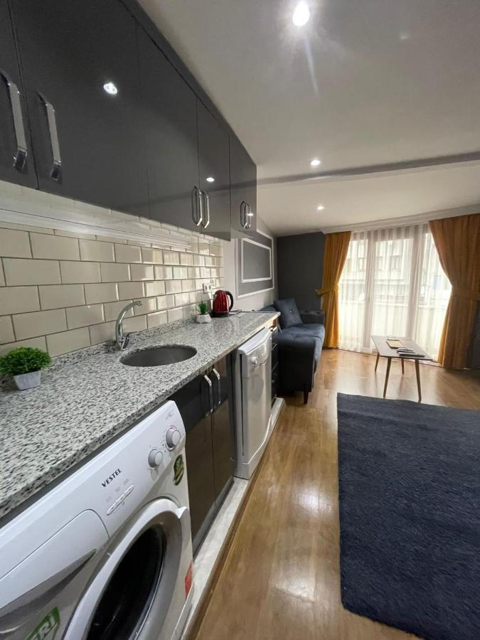 Smf Suites 1+1 4 Istanbul Bagian luar foto