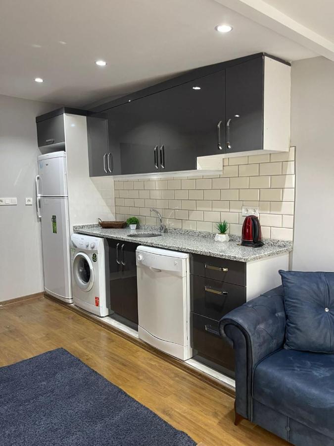 Smf Suites 1+1 4 Istanbul Bagian luar foto